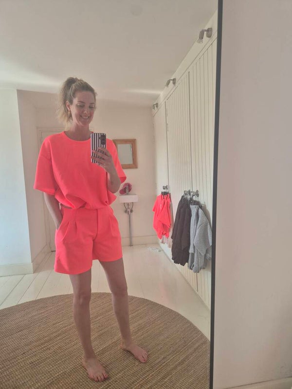 Roze/ rode crop top en short