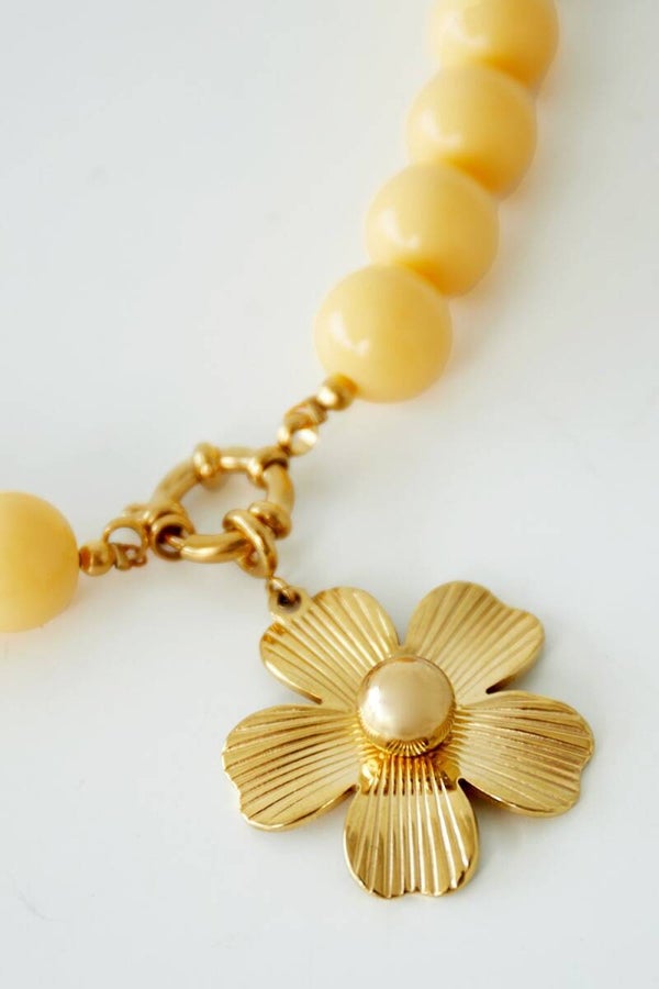 Flower charm