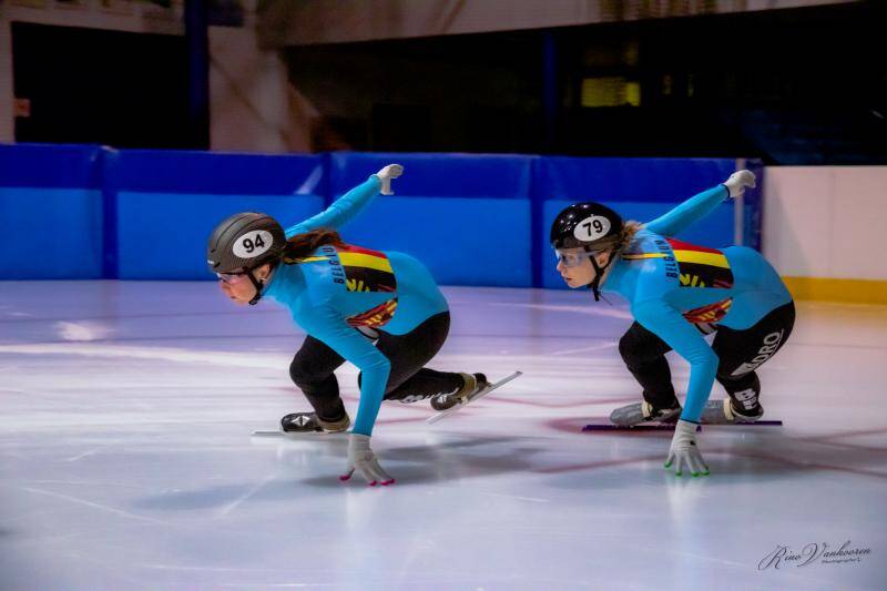 Brugse snelschaatster Alexandra in actie