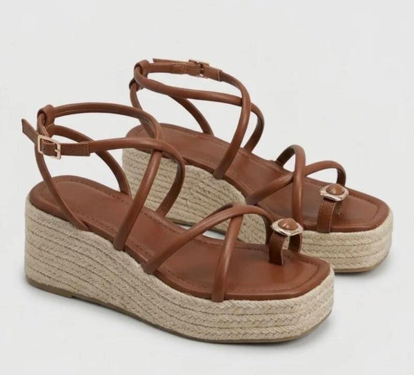 Sandalia plataforma Buonarotti camel
