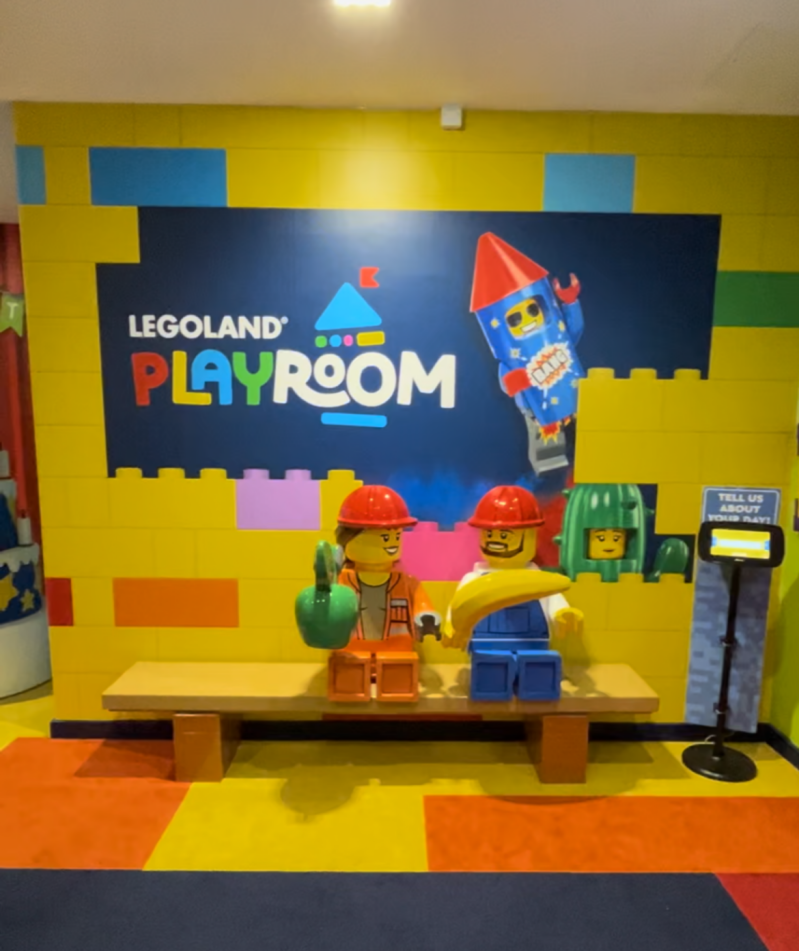 Lego play room review legoland hotel 