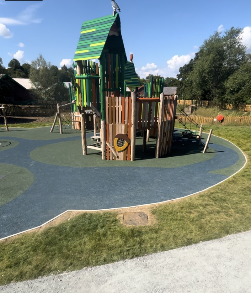 Club house Legoland woodland village 