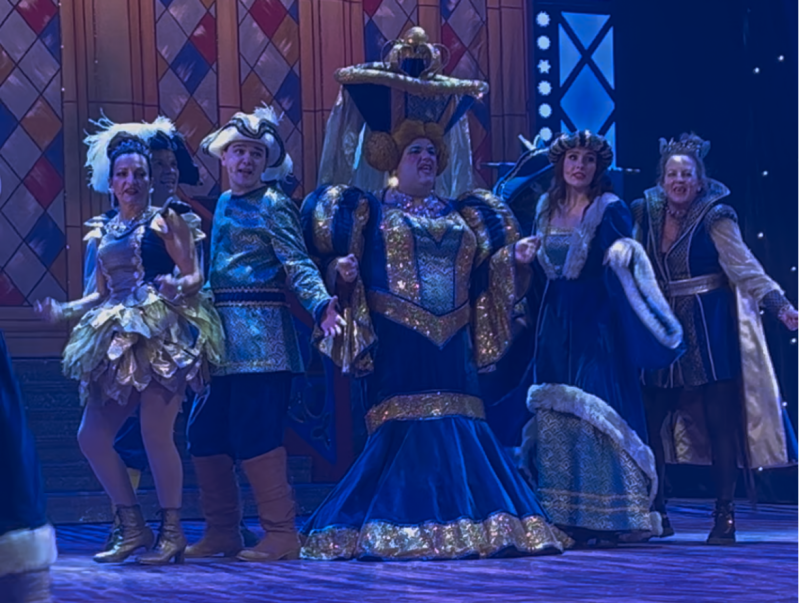 Kings Theatre Panto Review 2924 Dick Whittington Portsmouth Southsea Hampshire Christmas Lorraine Stanley Jack Edwards George Sampson 