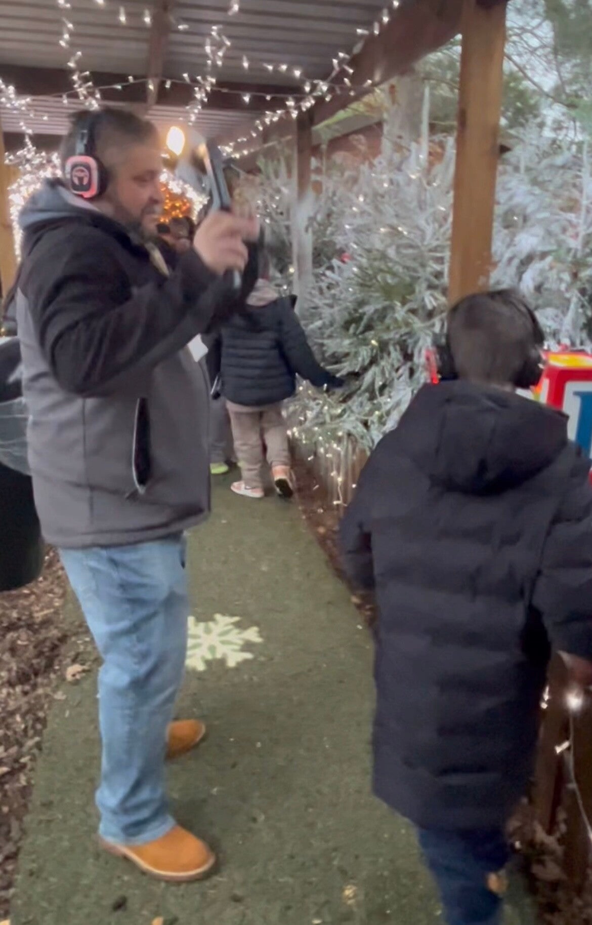 Winters tail Chessington world of adventures Santa visit review silent disco 