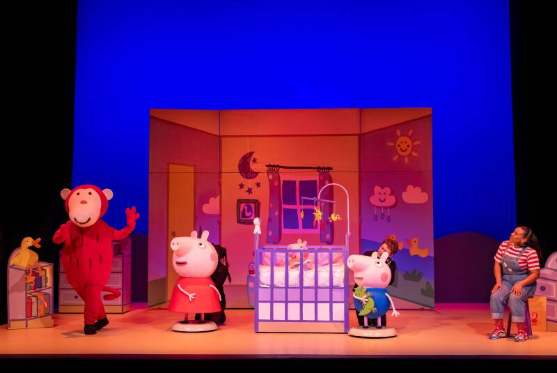 Peppa Pig Big Family Adventure Review Portsmouth Hampshire things to do in Portsmouth London West Sussex Uk Kids First Theatre Trip Baby Evie Peppa pig live Uk 