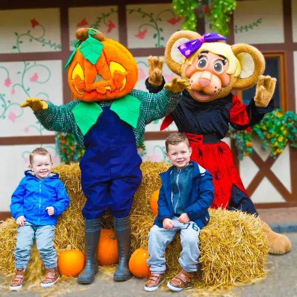     Halloween at Gulliver’s Resorts UK     Gulliver’s World Halloween  Gulliver’s Land Halloween  Gulliver’s Kingdom Halloween Halloween family days out UK  Family Halloween events UK Spooky family days out UK Halloween UK · Family Days Out · Halloween wi