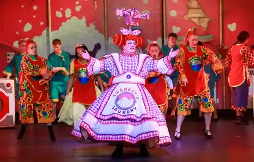  Aladdin Kings Theatre Portsmouth review  Pompey Panto Aladdin  Hampshire family Christmas outing Jack Eadwards Jacob Bailey Shaun Williamson Rustie Lee 