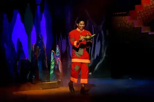  Aladdin Kings Theatre Portsmouth review  Pompey Panto Aladdin  Hampshire family Christmas outing Jack Eadwards Jacob Bailey Shaun Williamson Rustie Lee 