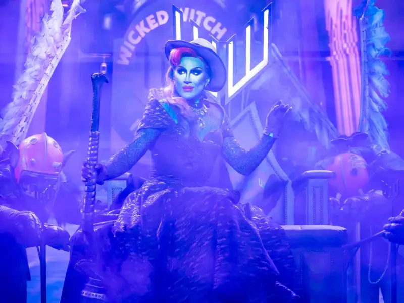 Wizard of Oz Gillian Lynne theatre review London influencer blogger pr Hampshire Portsmouth 