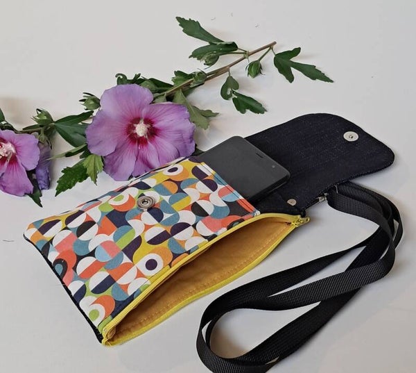 Pochette téléphone