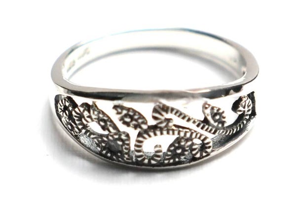 Ornament Ring