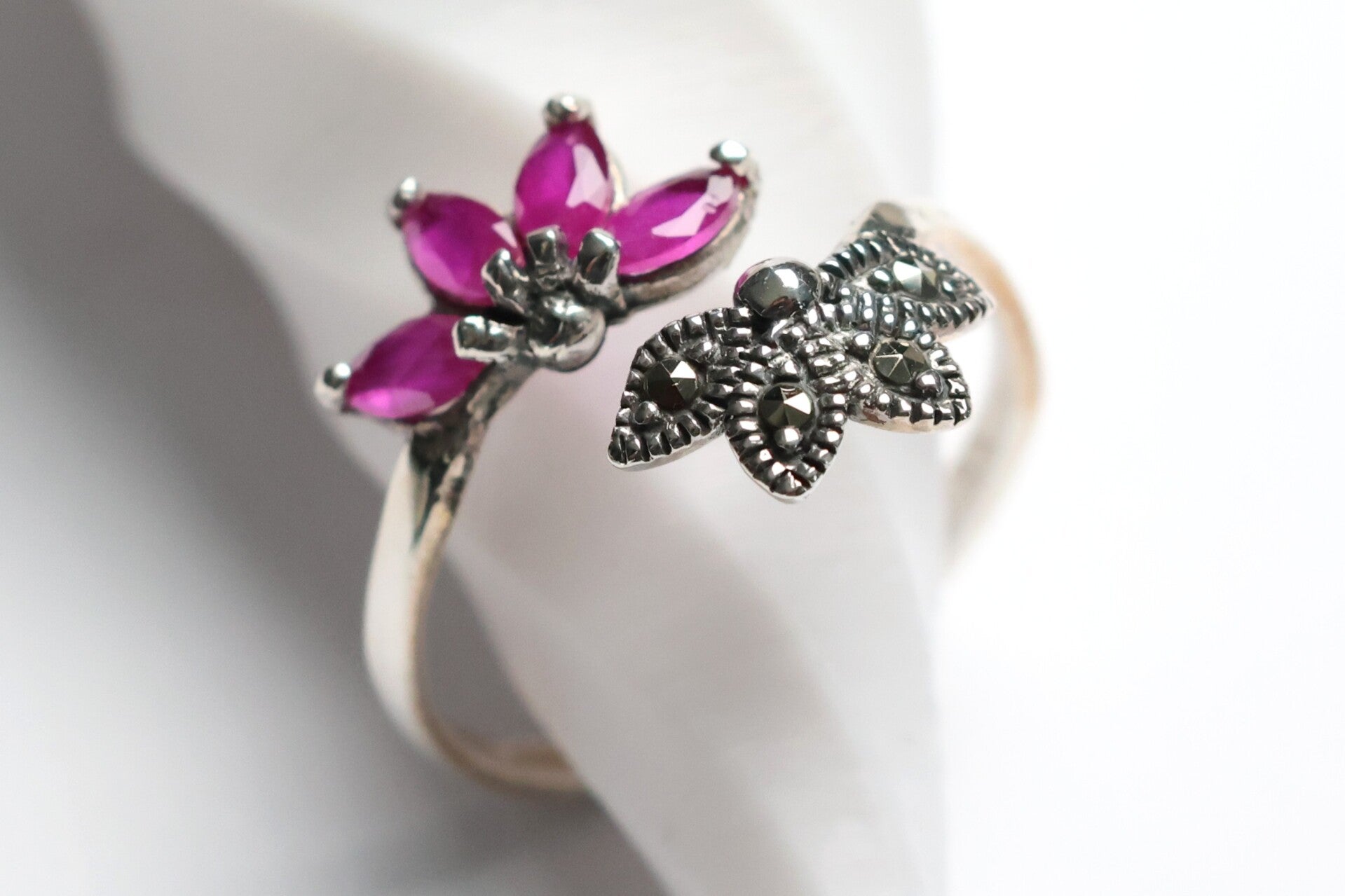 Blätter Ring pink