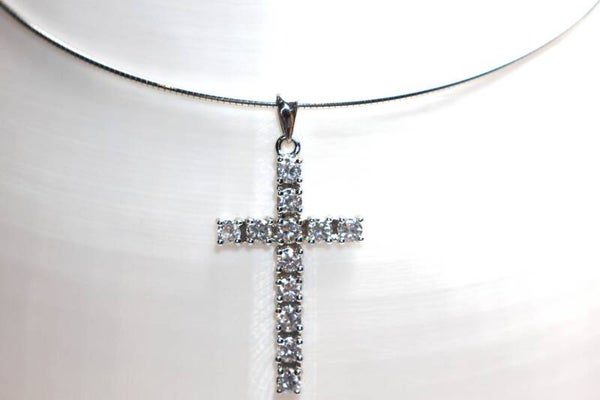 Kreuz mit Zirkonia – Collier oder Kette