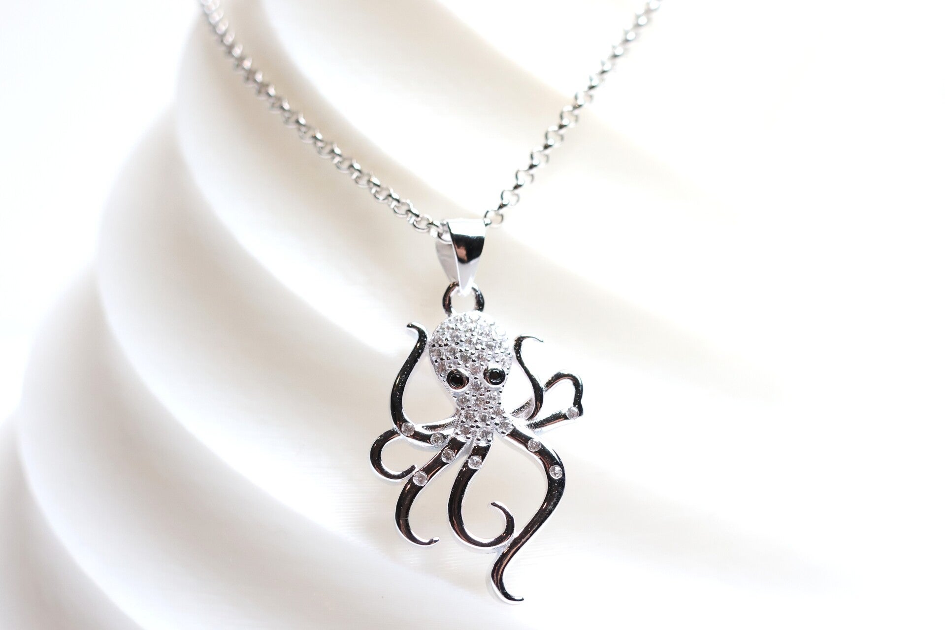 Oktopus Anhänger mit Kette