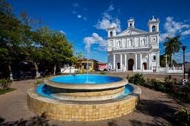 Tour a colores de El Salvador