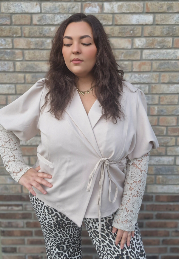 Fiona Blazer kant Beige (XL tot 48-50)