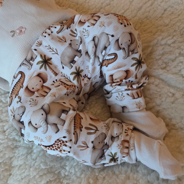 Broekje diertjes handmade 62