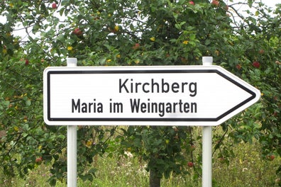 Maria im Weingarten