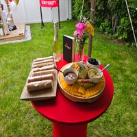 1000026615-standard.jpg