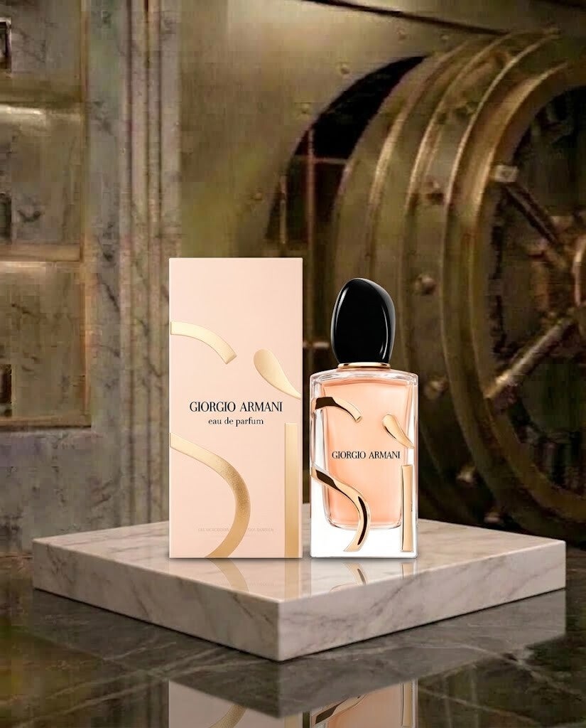 GIORGIO ARMANI SÌ