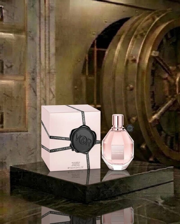VIKTOR & ROLF FLOWERBOMB