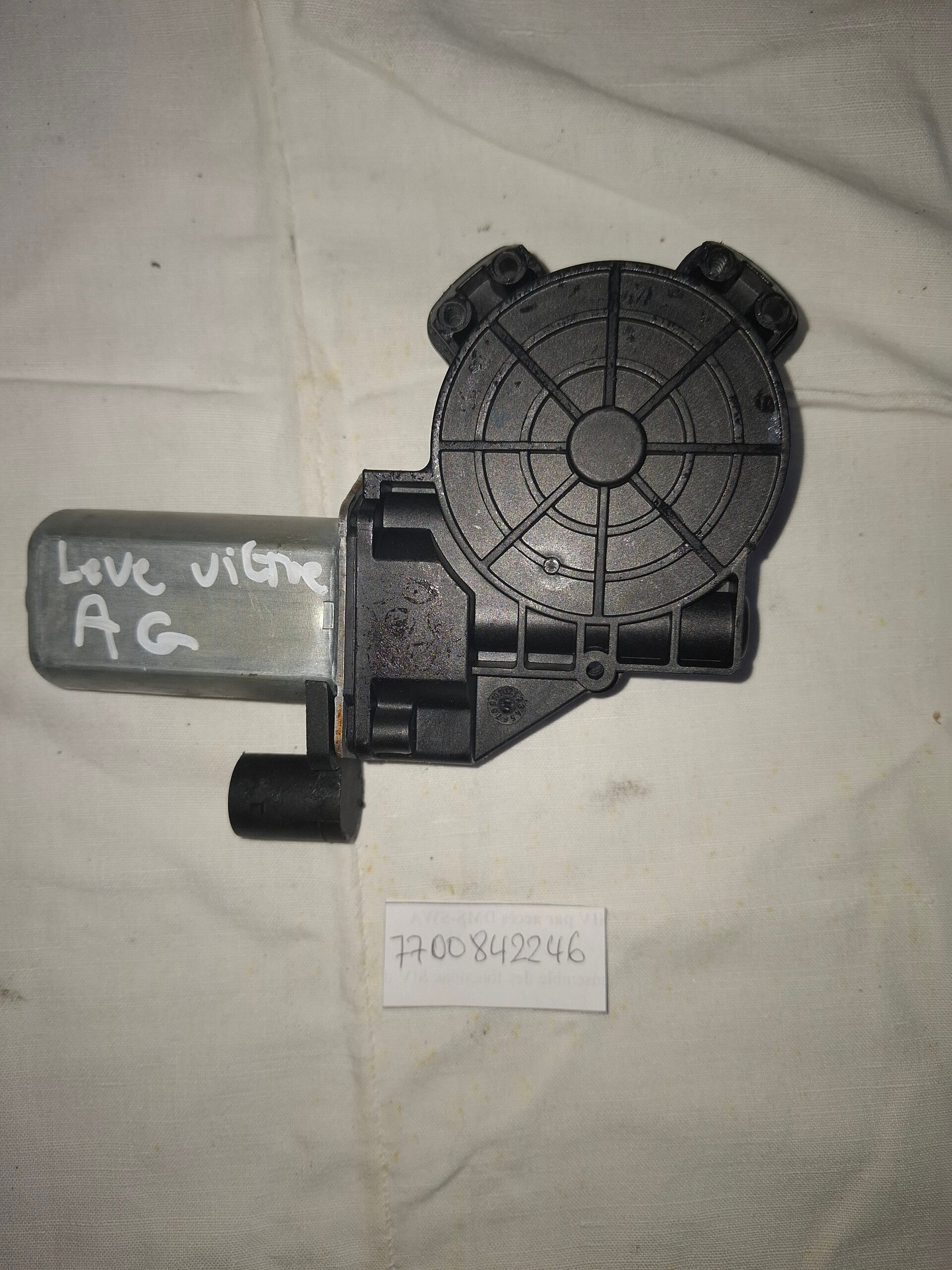 MOTEUR LEVE-VITRE CLIO II Ph2 1,5L DCI JC5