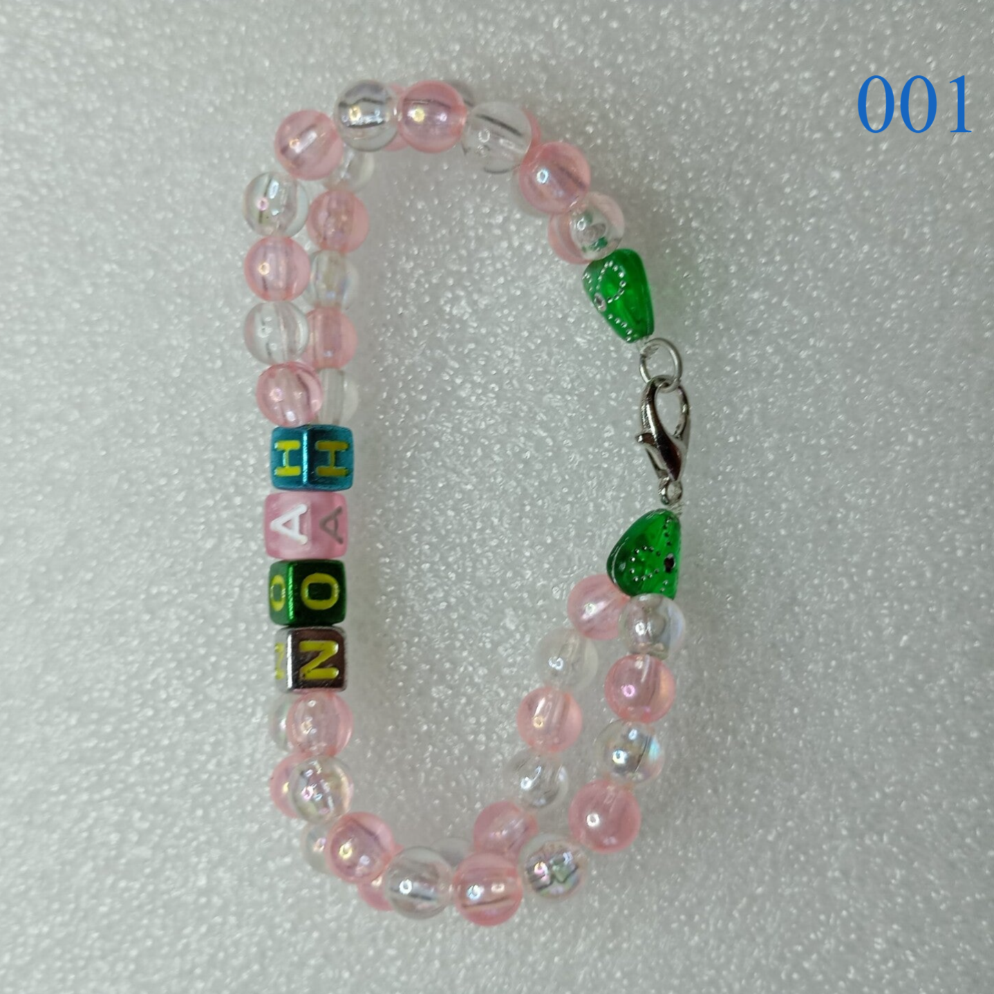 Mehrfarbiges Perlenarmband /Nachahmung/