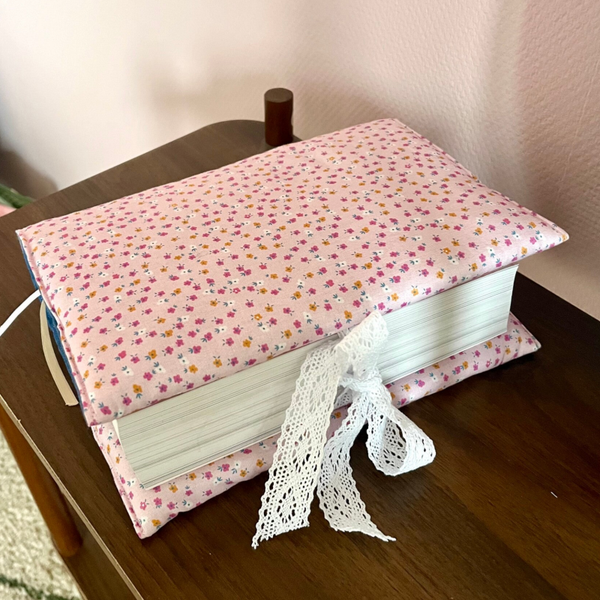 Bijbelhoes • zachte vulling • strik