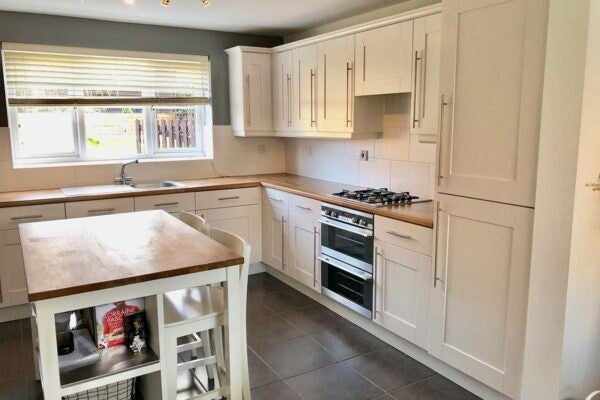 KITCHEN RESPRAY DUBLIN