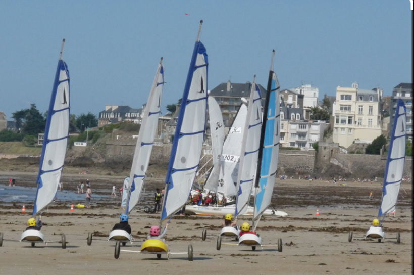 Palge du sillon Saint malo char à voile