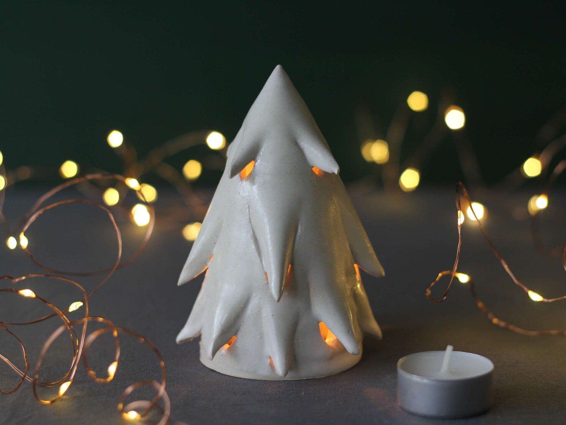 Ceramic White Satin Finish Tree 01