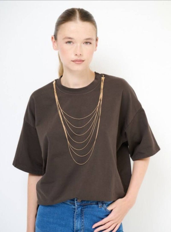 T-SHIRT COLLANA FILI LUNGA