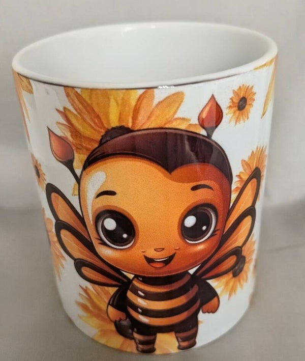 Bee design Mugs