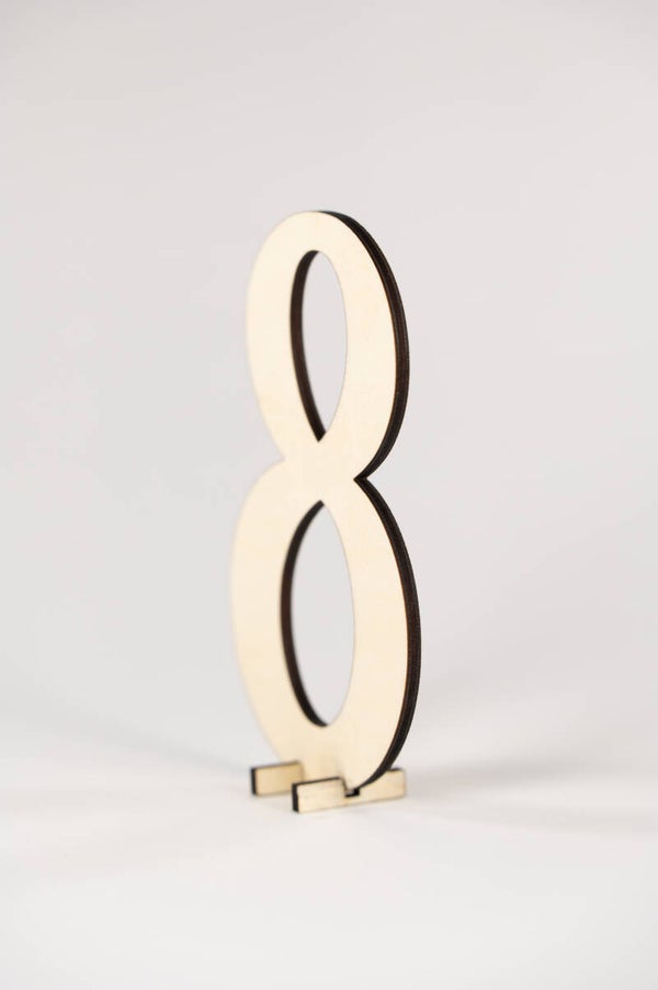 Puinen pöytänumero #1