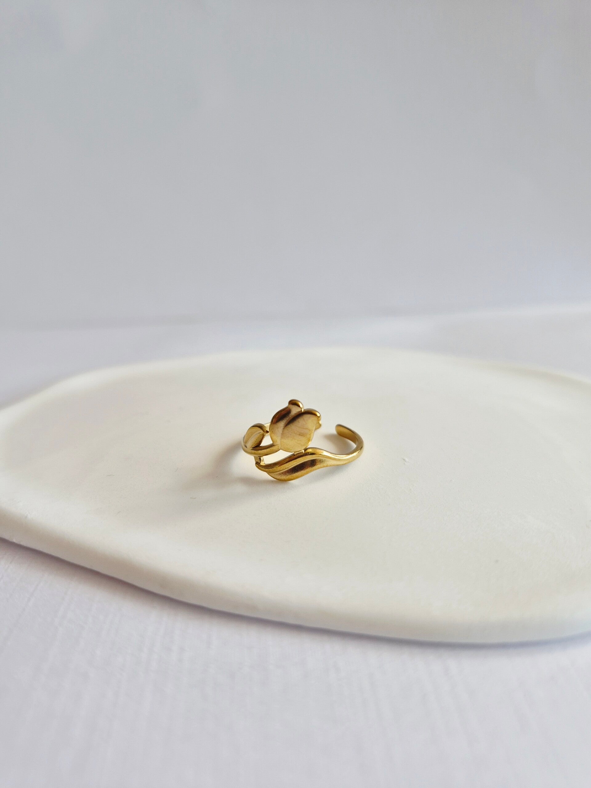 Rosali ring