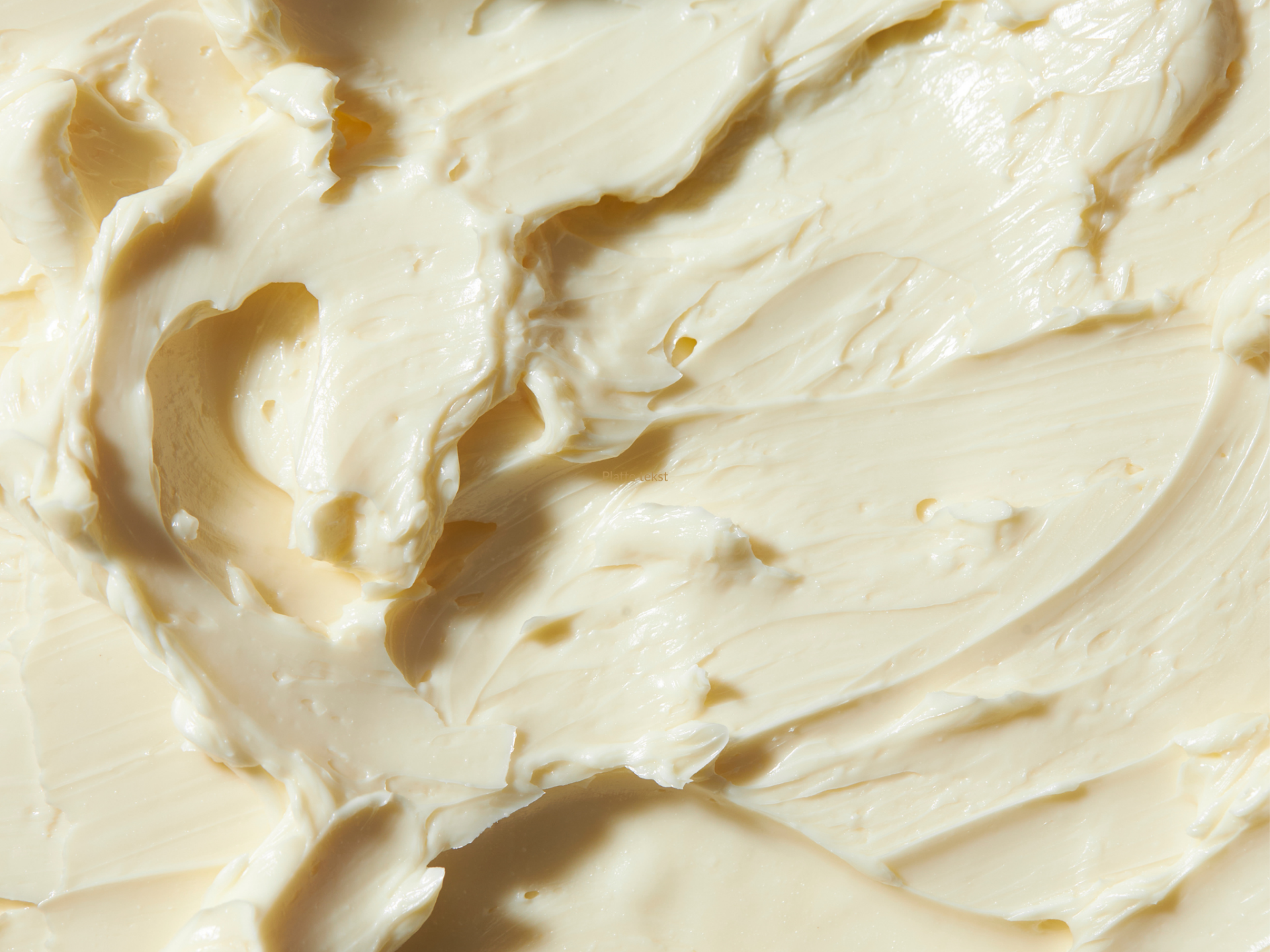 Shea Kiss: Romige Bodybutter met Shea, Jojoba en Vanille