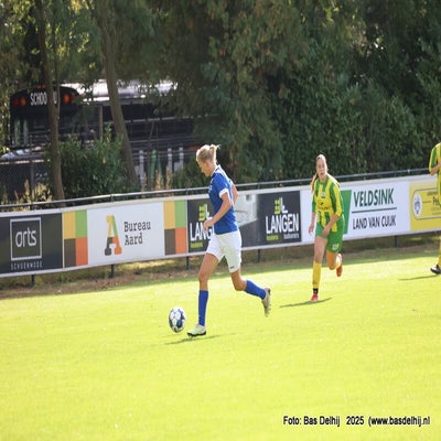034-1r1a7365-standard.jpg