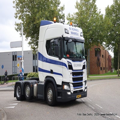 234-1r1a8288-standard.jpg