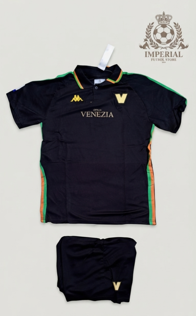 UNIFORME VENEZIA LOCAL ¨REPLICA¨1 PIEZA