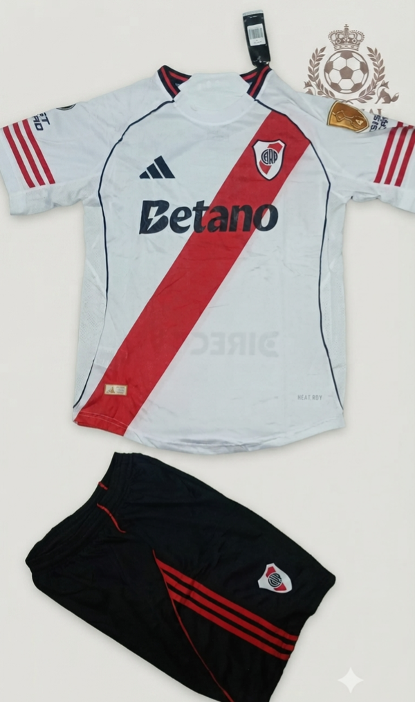 UNIFORME RIVER PLATE LOCAL ¨REPLICA¨1 PIEZA