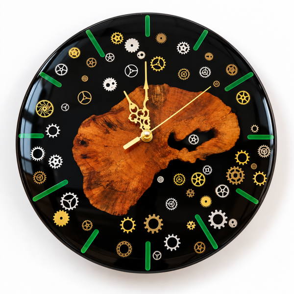 Handgefertigte Epoxidharz-Wanduhr mit Zahnrädern