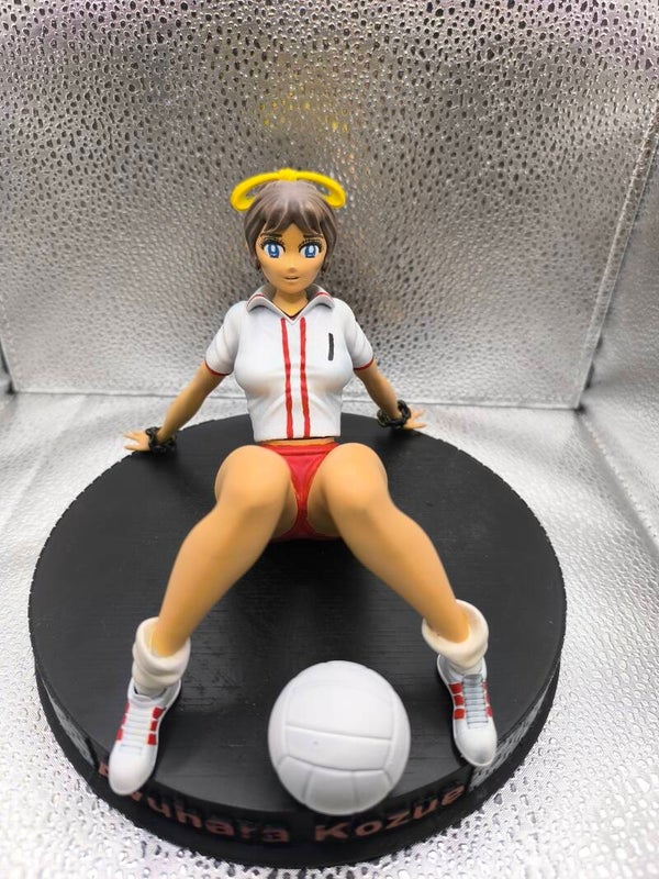 "Attacker You!: Kozue, Forza e Determinazione... Incatenate!"