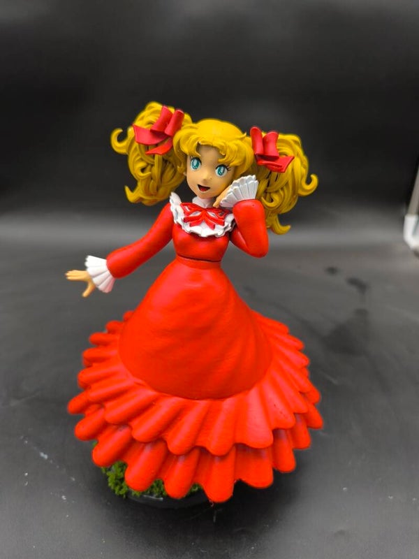 "L'Indimenticabile Candy: Scolpita per la Tua Collezione con Amore!"