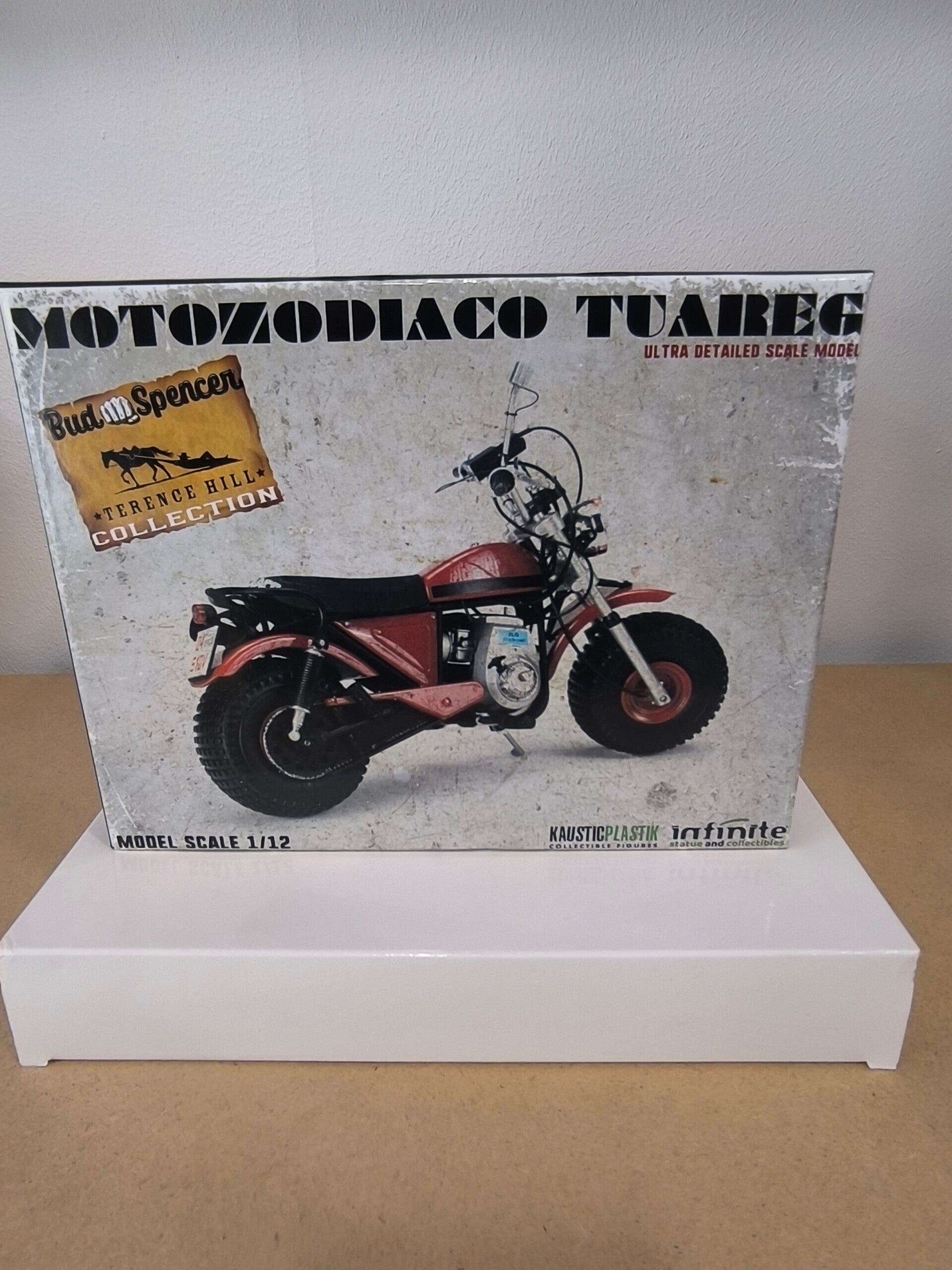 Set Cult "Altrimenti ci arrabbiamo!": Motozodiaco Tuareg + Bud Spencer "Ben" Biker Ver. – Scala 1/12 (Infinite Statue & Kaustic Plastik)