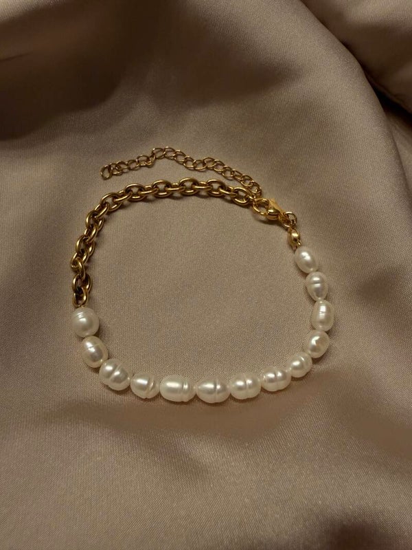 Pearl Bloom Armband