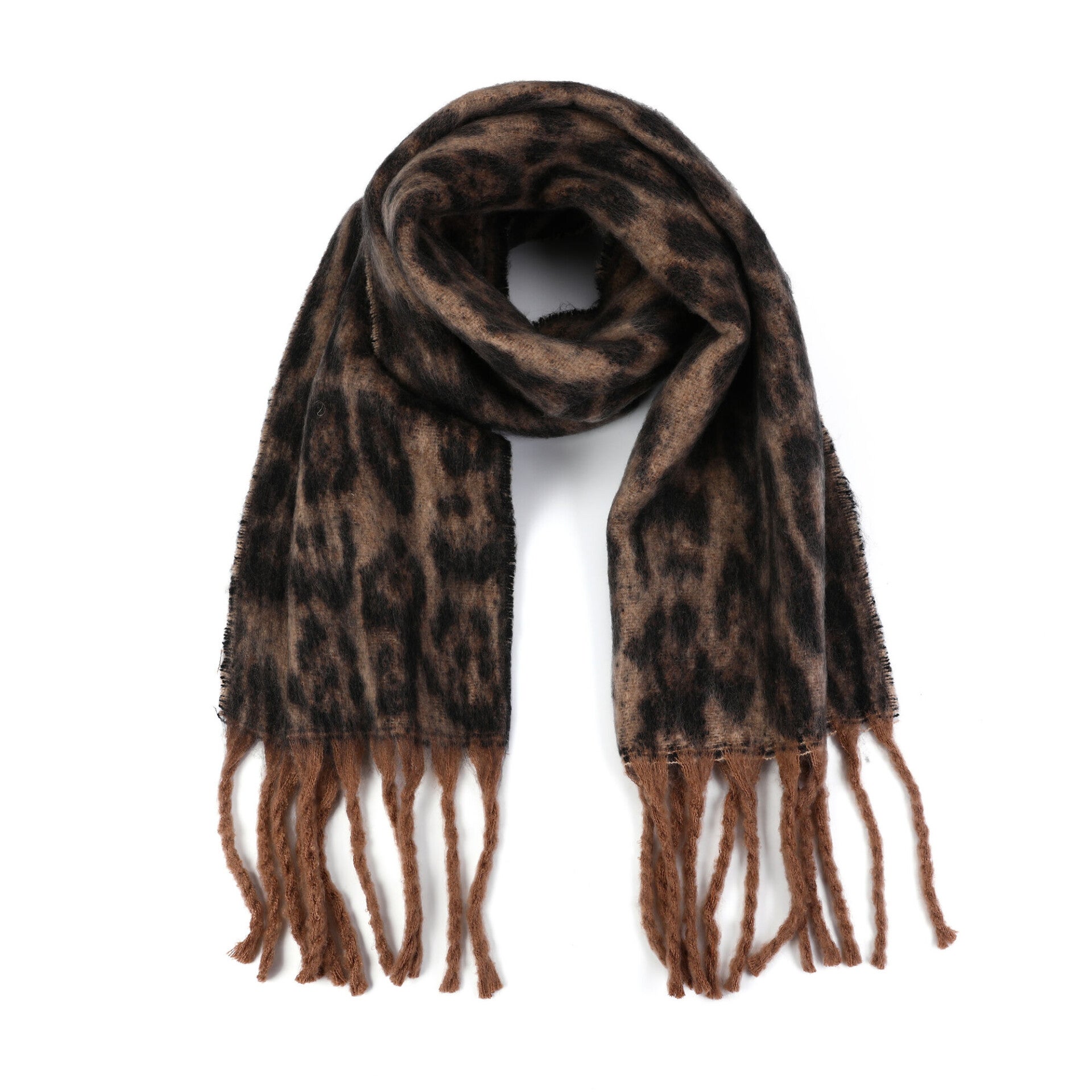 Zachte winter sjaal met luipaard motief