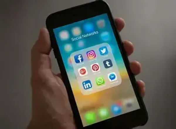 Offre Essentielle — 390 € / mois