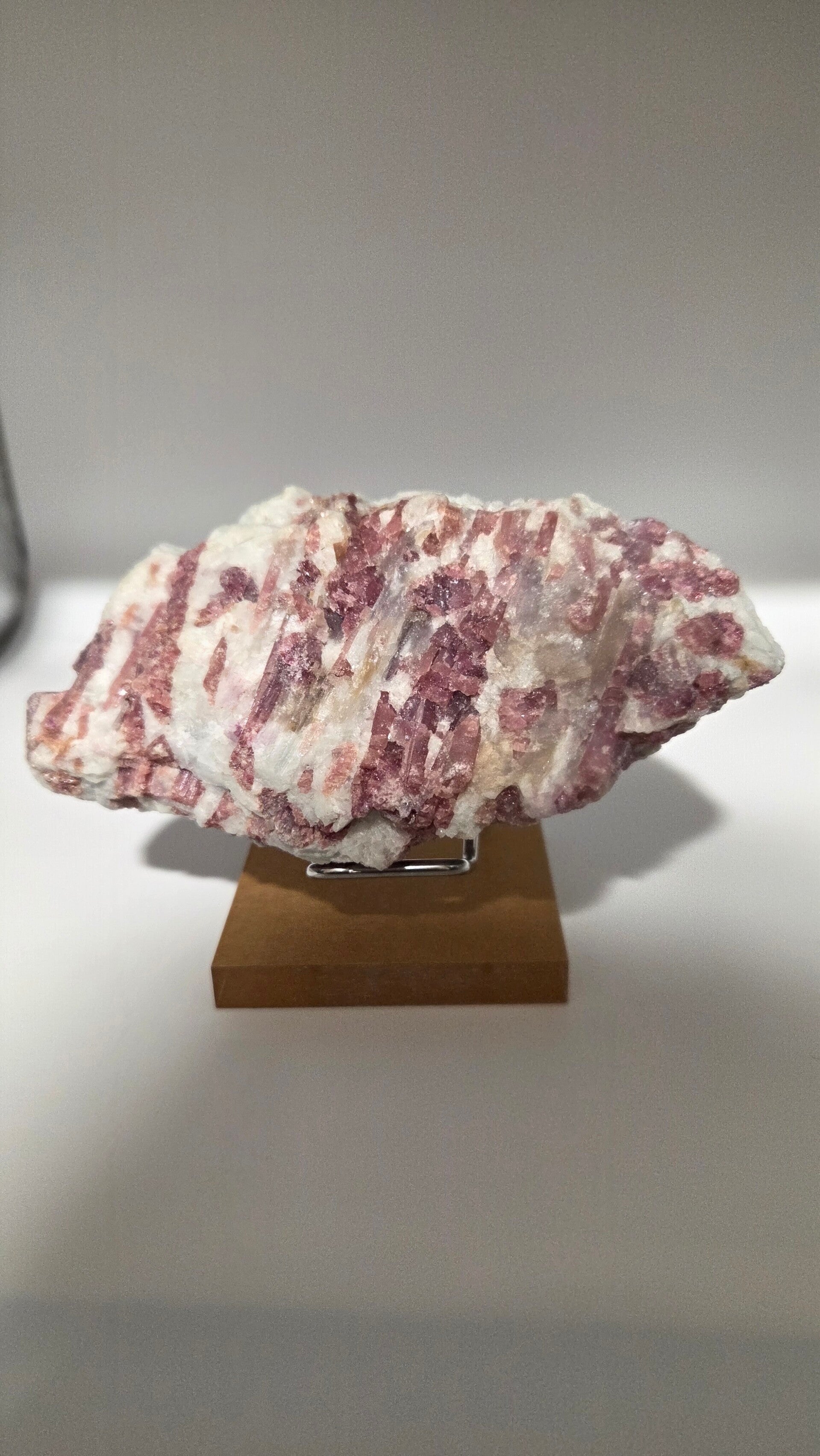 Ruwe roze toermalijn