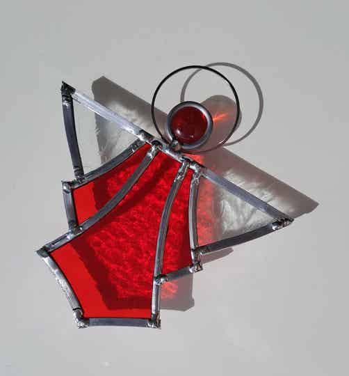Engel rood hangend