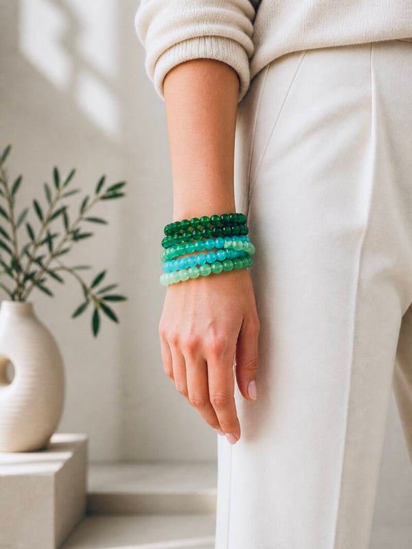 Kleurige kralen armbandjes van glas